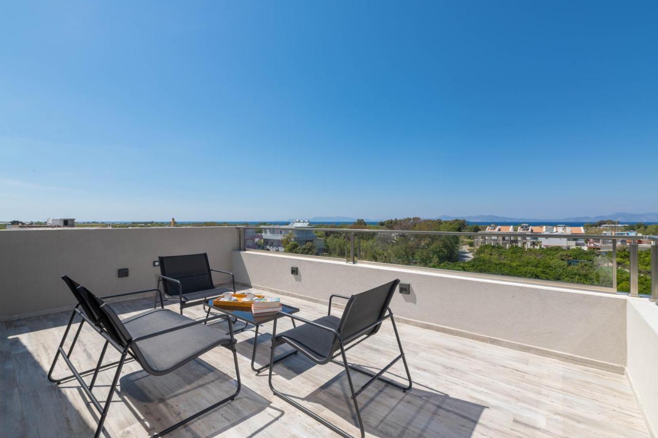 Tsatos Luxury Residence Kremastí Eksteriør bilde