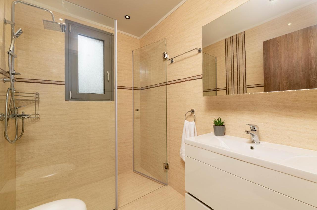 Tsatos Luxury Residence Kremastí Eksteriør bilde